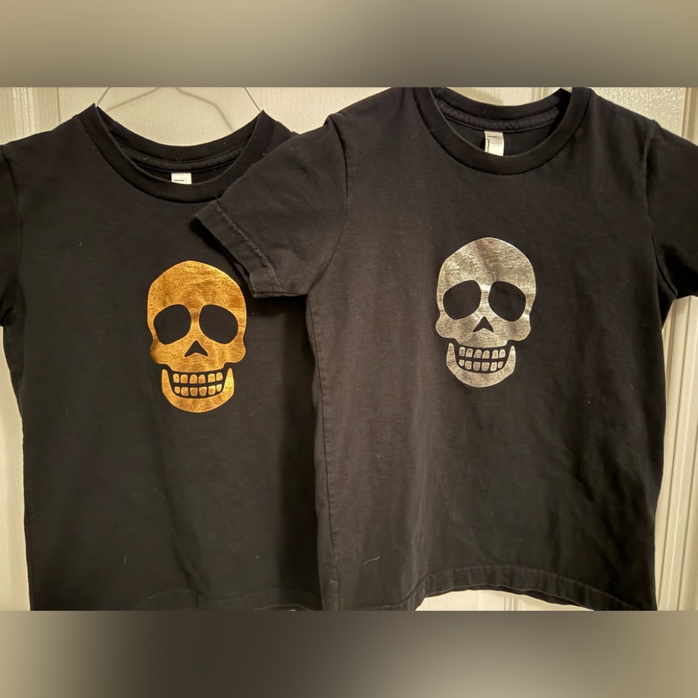 2 Boys Mr. Bones Skull T-shirts Size 8